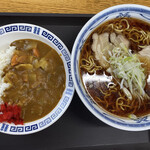 赤門ラーメン - 醤油ラーメン+ミニカレー♬︎
            900円