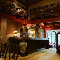 横浜うかい亭 - ウェイティングスペースの一角