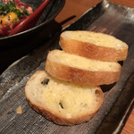 生粋 - ユッケのブルスケッタ