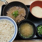 吉野家 - 牛たん麦とろ御膳