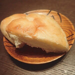 メープルガーデン - クリームパン