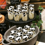 ザ・テラス - フロマージュブランとヨーグルトのチーズミルク