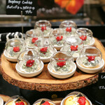 ザ・テラス - ゴルゴンゾーラとラズベリーのサブレ