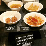 ザ・テラス - スープ、唐揚げ、ポテト、ナポリタンはカウンターオーダーで作ってもらうシステムに