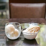 ザ・テラス - 杏仁ミルク＆ベルガモットヨーグルト、クレミア