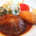 Ken'sれしぴ - ハンバーグ&カニコロッケ