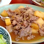 居酒屋えびす - 料理写真:肉じゃが