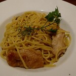 OSTERIA BALENOTTO - チキンとポルチーニ茸の生パスタ