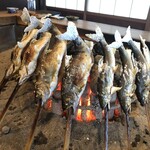 柳家 - あまごと鮎の塩焼き