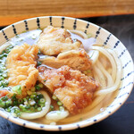 ふる里うどん  - かしわ天うどん（かけ+かしわ天）