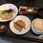 牡蠣屋 - 牡蠣屋定食
      あとこれに焼きがきが付きます
      訪問時期は2月上旬