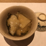 鮓 きずな - 徳島鳴門鮑リゾット 青森干し貝柱の出汁と