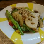 季節料理 薗 - 新蓮根とアスパラ、ゴーヤーの炒め煮