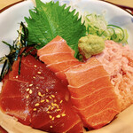 Sagami - まぐろの贅沢三色丼