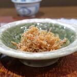 桶家乃隠居 - ちりめん山しょう