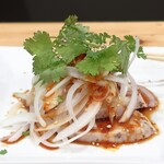 Hathor - よだれ鶏