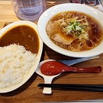 大衆食堂 中華そばとおコメの店 メシケン。 - 