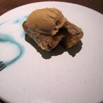 bistro Un - 熟成とみつ金時の芋天 -トリュフメープルバターで-