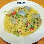 トレンタ - 料理写真:あさりとトマトのトレンタ風ボンゴレ