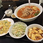 福縁 - 麻婆豆腐が加わると更にボリュームアップ