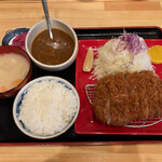 Tonkatsu Aoki No Curry Ya Ippe Koppe - 