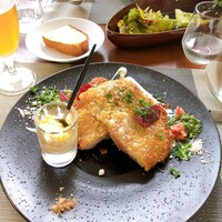 トラットリア イル レガーロ - 