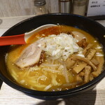 麺屋 誉 - 味玉味噌ラーメン￥９２０