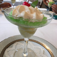 ラトラス - ❻フレッシュメロンを使った昔懐かしいレトロなクリームソーダ