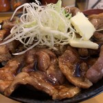 伝説のすた丼屋 - 北海道すた丼です。（2020年6月）