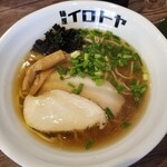 麺屋イロトヤ - 和風出汁ラーメン醤油 750円