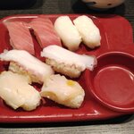 Shabuyou - お寿司、まぐろ２貫・イカ２貫・つぶ貝２貫・タコ２貫