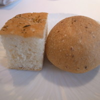 ポンテ ベッキオ - 自家製のパン
