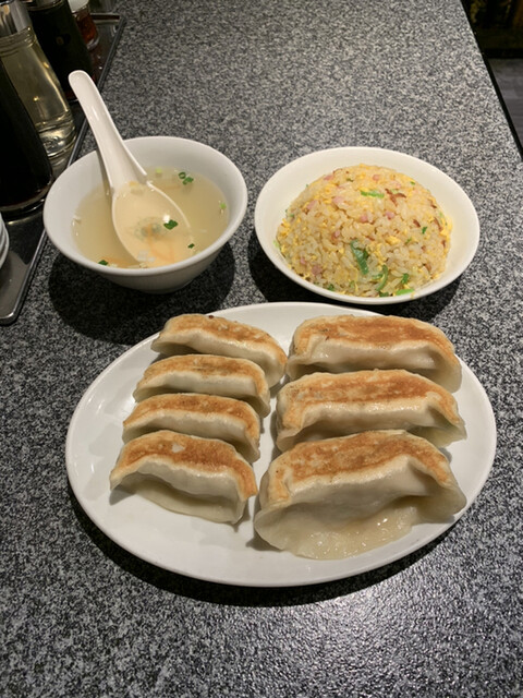天鴻餃子房 大手町店 大手町 餃子 食べログ 天鴻餃子房 大手町店 大手町 餃子 食べログ
