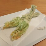 紬山荘 - 花ズッキーニの天ぷら