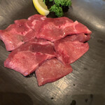 Yonezawa Gyuu Ooki Kongoukaku Yakiniku Ooki - 