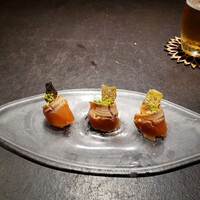 十皿 - 琵琶マスの燻製　手まり寿司風