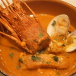 トラットリア・アルベロ - 地ハマグリ、千葉勝浦伊勢海老、千葉勝浦金目鯛のブイヤベース風