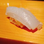 鮨 尚充 - シロイカ