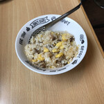 中華そば de 小松 - ミニチャーハン(150円)