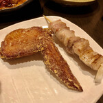 創作焼鳥　大煙 - 手羽先！甘辛い醤油での味付けかな？
美味しかったですd(^_^o)