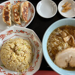 手打ラーメン 珍来 - 