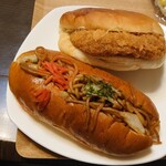Kasumiya - 焼きそばパンとコロッケパン