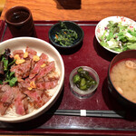 ごちそう家 ぽん太 - 