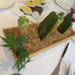 プレヴナンス - アボカドワカモレ、海苔チップ