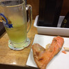 Tachinomi Motoji - 緑茶割り、サーモンのカマ
