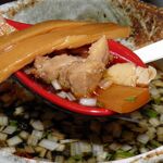 麺処さとう - 汁の中から発掘しました