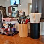 麺処さとう - 卓上