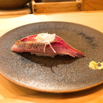 木挽町 とも樹 - 脂たっぷり今が旬のいわしのにぎり