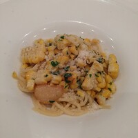 クラリタ ダ マリッティマ - パスタ①：藤沢産焼きとうもろこしのアーリオオーリオ