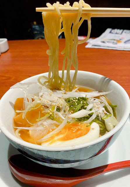 Uotami Higuri Higashiguchi Ekimae Ten